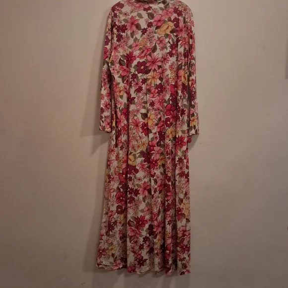 SOLD - Picture 6 of 9